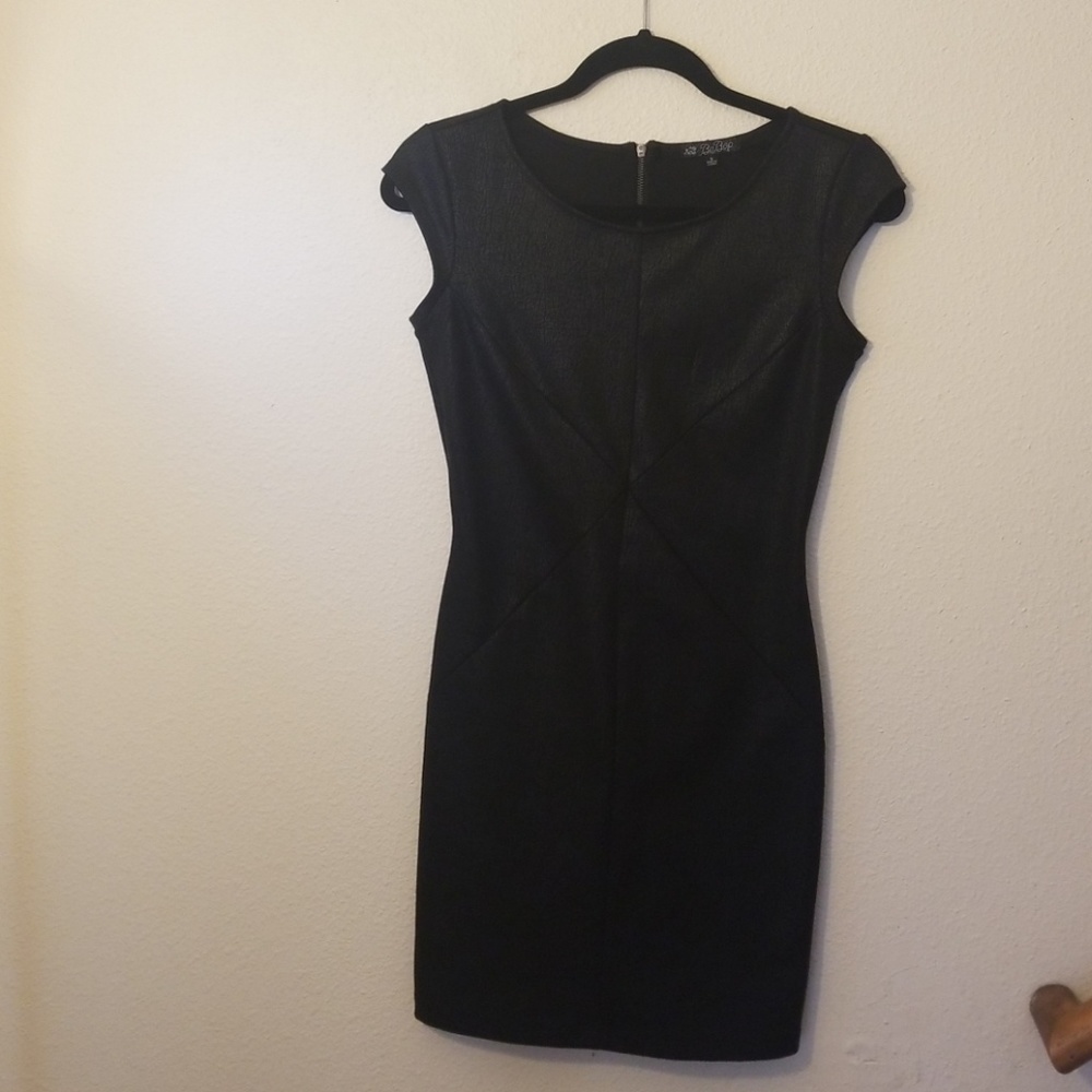 BeBop black mini body con dress Juniors